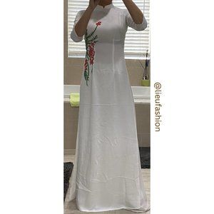 🧧 Vietnamese Traditional Dress (Áo Dài)